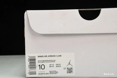 Low 1 DC0774-200  Jordan 0814